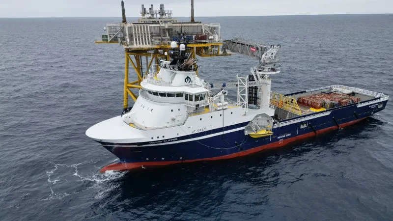 Island Clipper offshore vessel alongside an offshore installation.